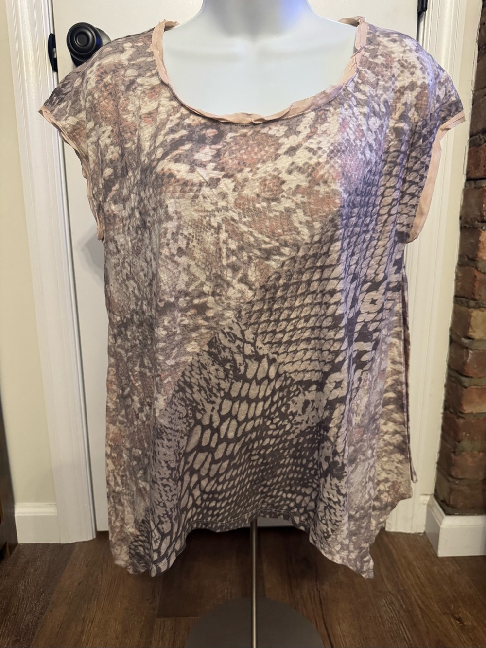 DKNY Short Sleeve Printed Blouse in Pink and Gray